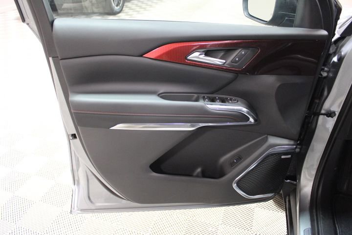 New 2026 Chevrolet Traverse Z71 w/ Enhanced Driving Package image 17