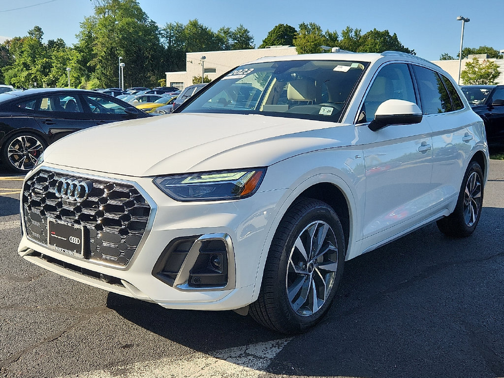 Certified 2023 Audi Q5 2.0T Premium Plus w/ Premium Plus Package AWD/4WD image 9