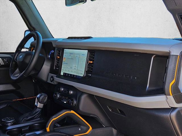 Used 2023 Ford Bronco Badlands image 19