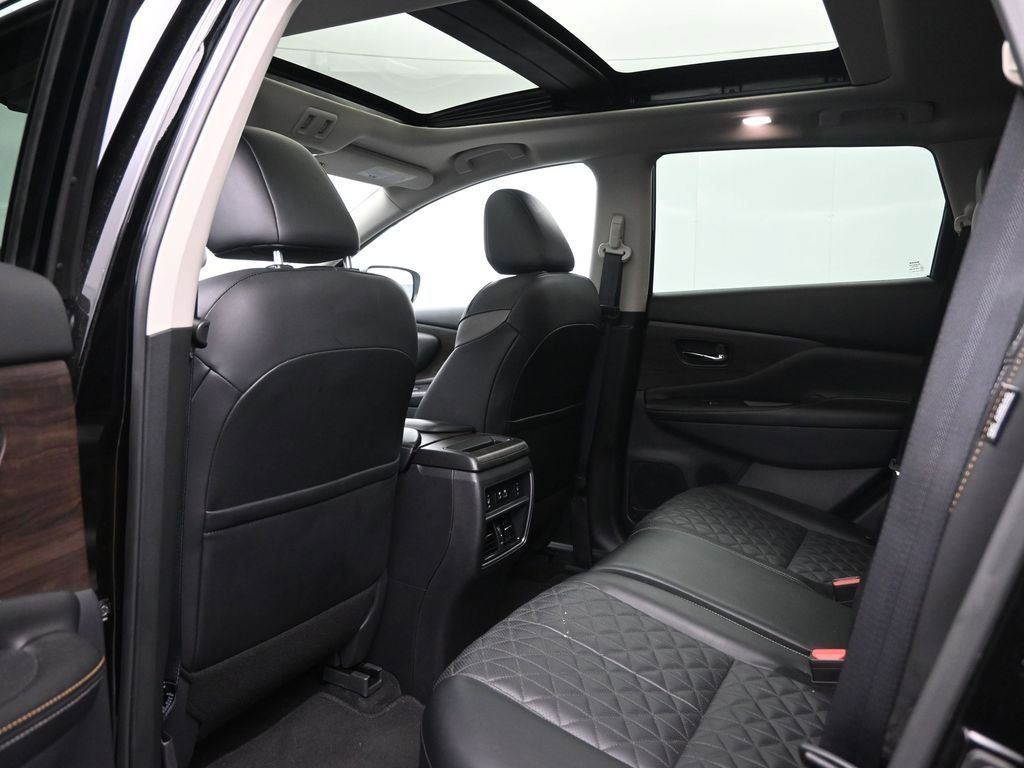 Used 2024 Nissan Murano Platinum AWD/4WD image 24