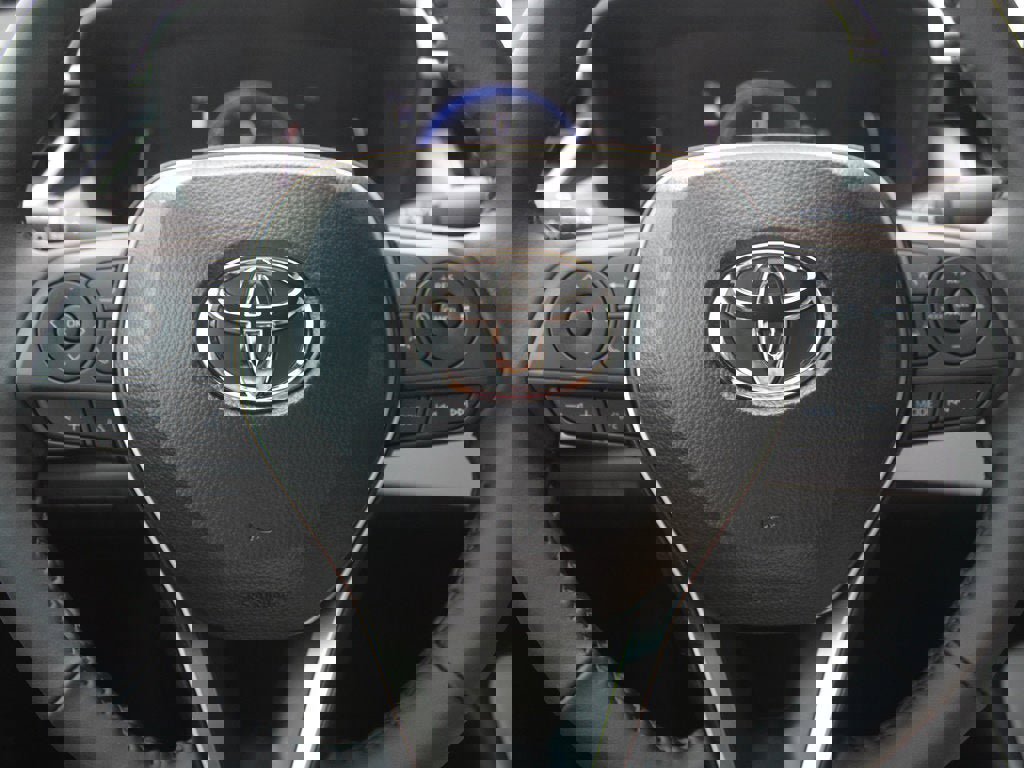 Used 2026 Toyota Corolla SE image 24