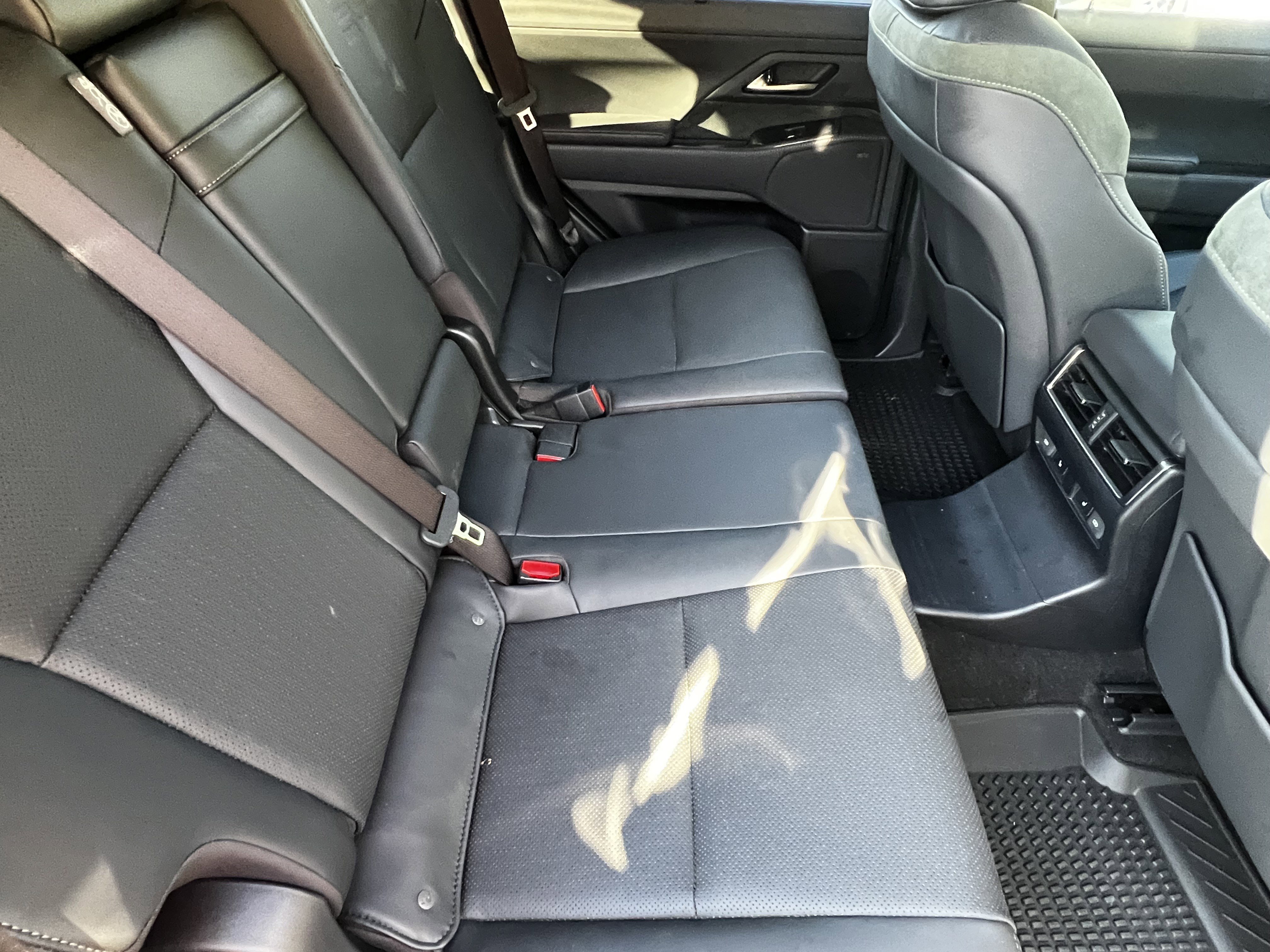 Certified 2026 Lexus GX 550 AWD/4WD image 42