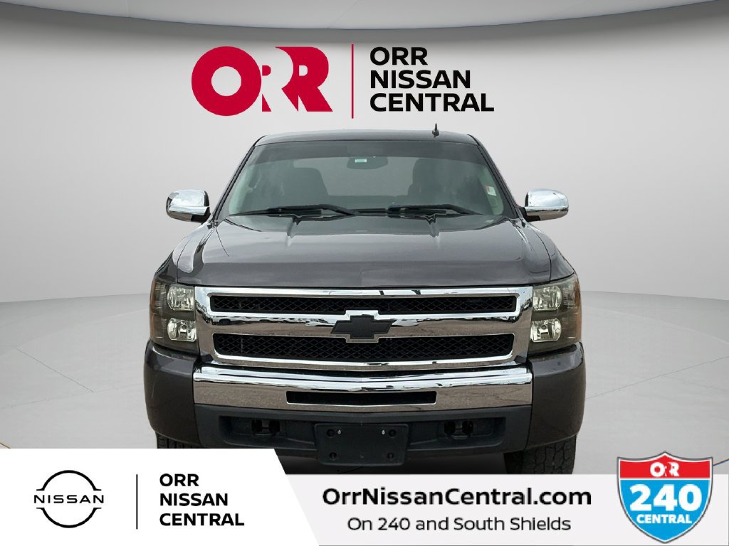 Used 2011 Chevrolet Silverado 1500 4x4 Crew Cab Hybrid image 2