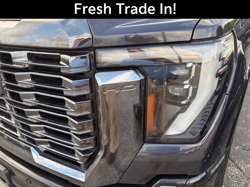 Certified 2024 GMC Sierra 2500 Denali Ultimate w/ Max Trailering Package image 4