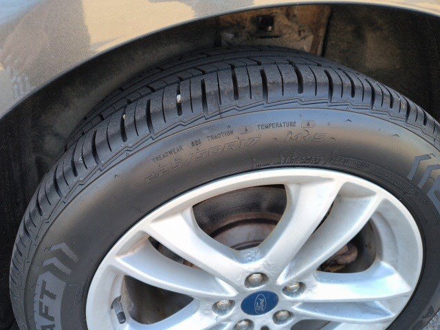 Used 2018 Ford Fusion S image 9