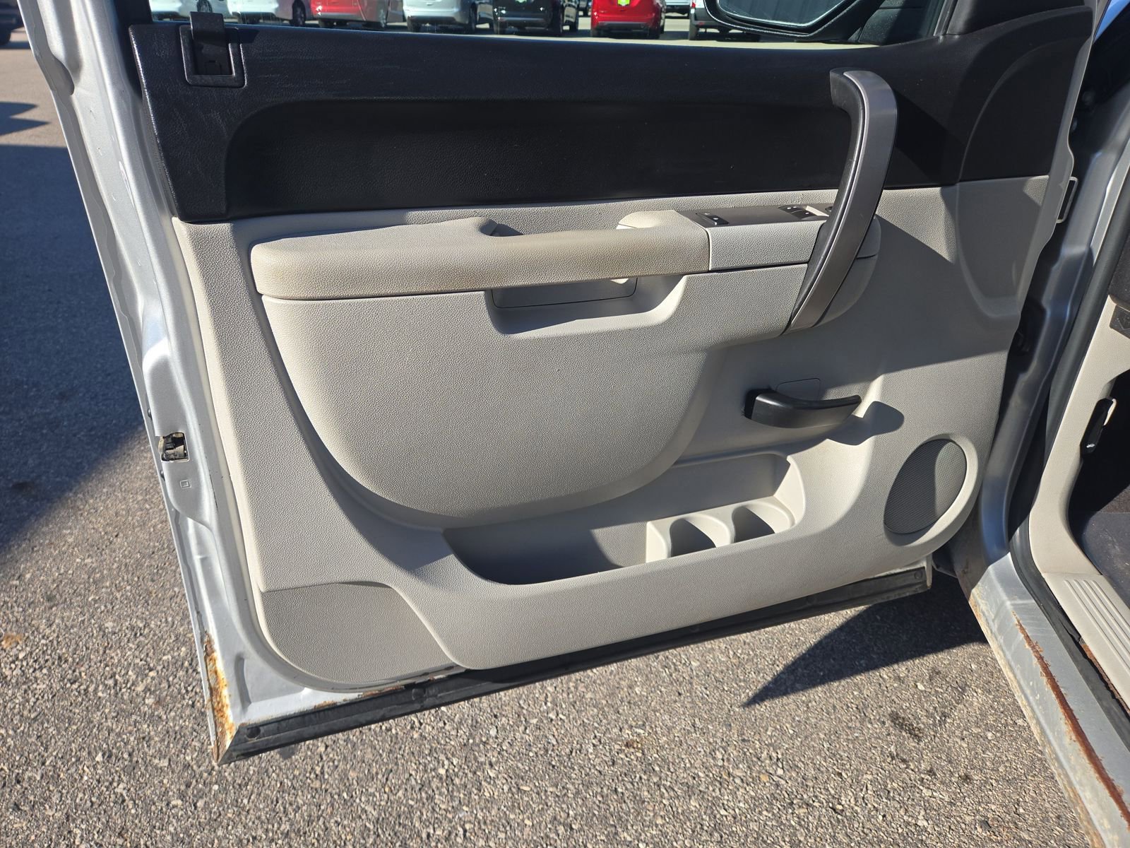 Used 2010 Chevrolet Silverado 1500 LT image 11