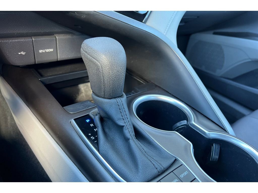 Used 2024 Toyota Camry LE image 22