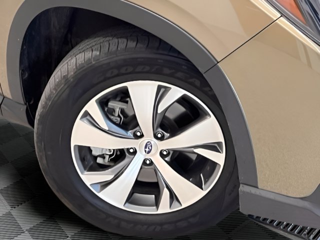 Used 2024 Subaru Ascent Premium w/ Convenience Package AWD/4WD image 32