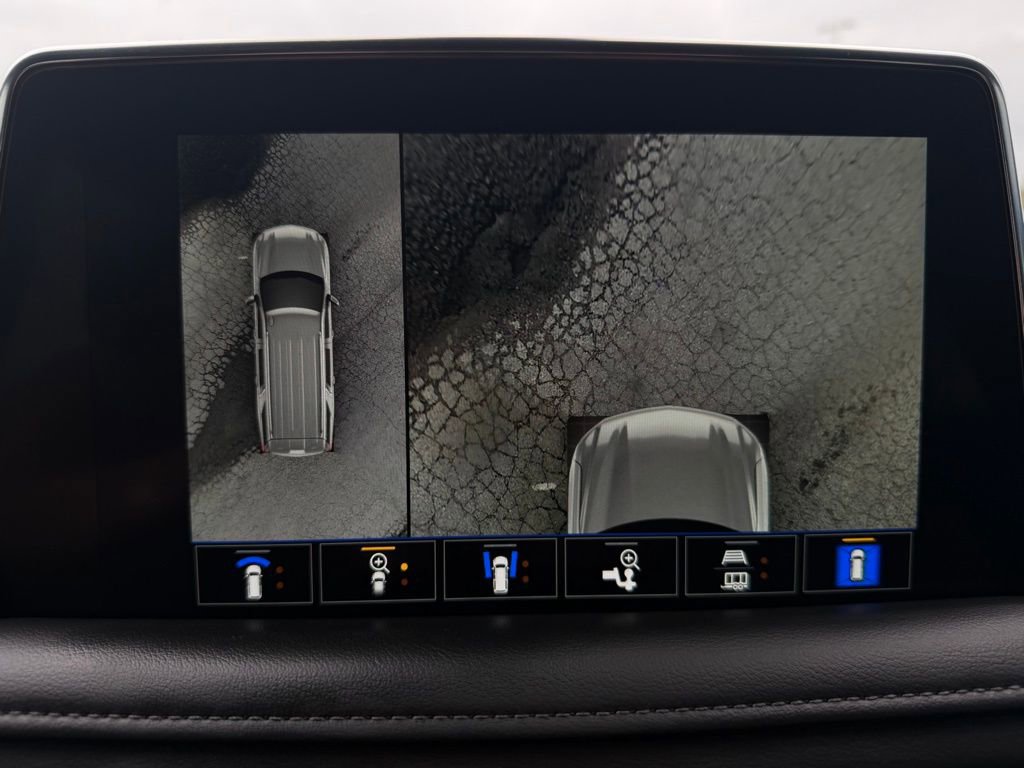 Used 2022 Chevrolet Tahoe Z71 w/ Luxury Package image 33