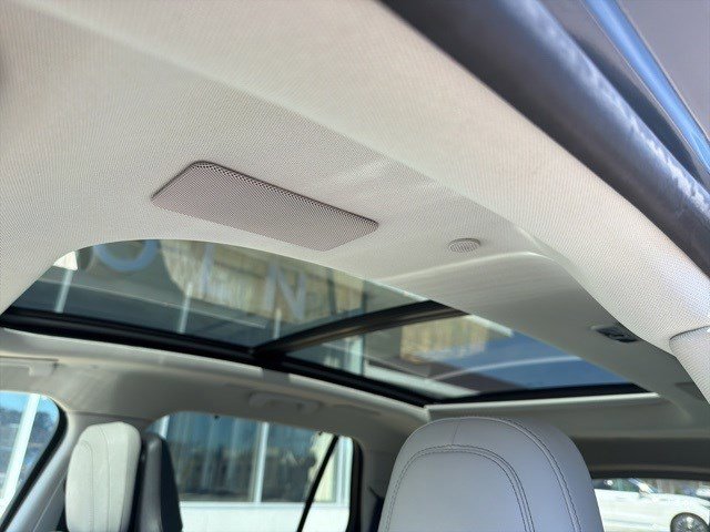 Certified 2025 Lincoln Aviator Reserve w/ Equipment Group 201A image 10