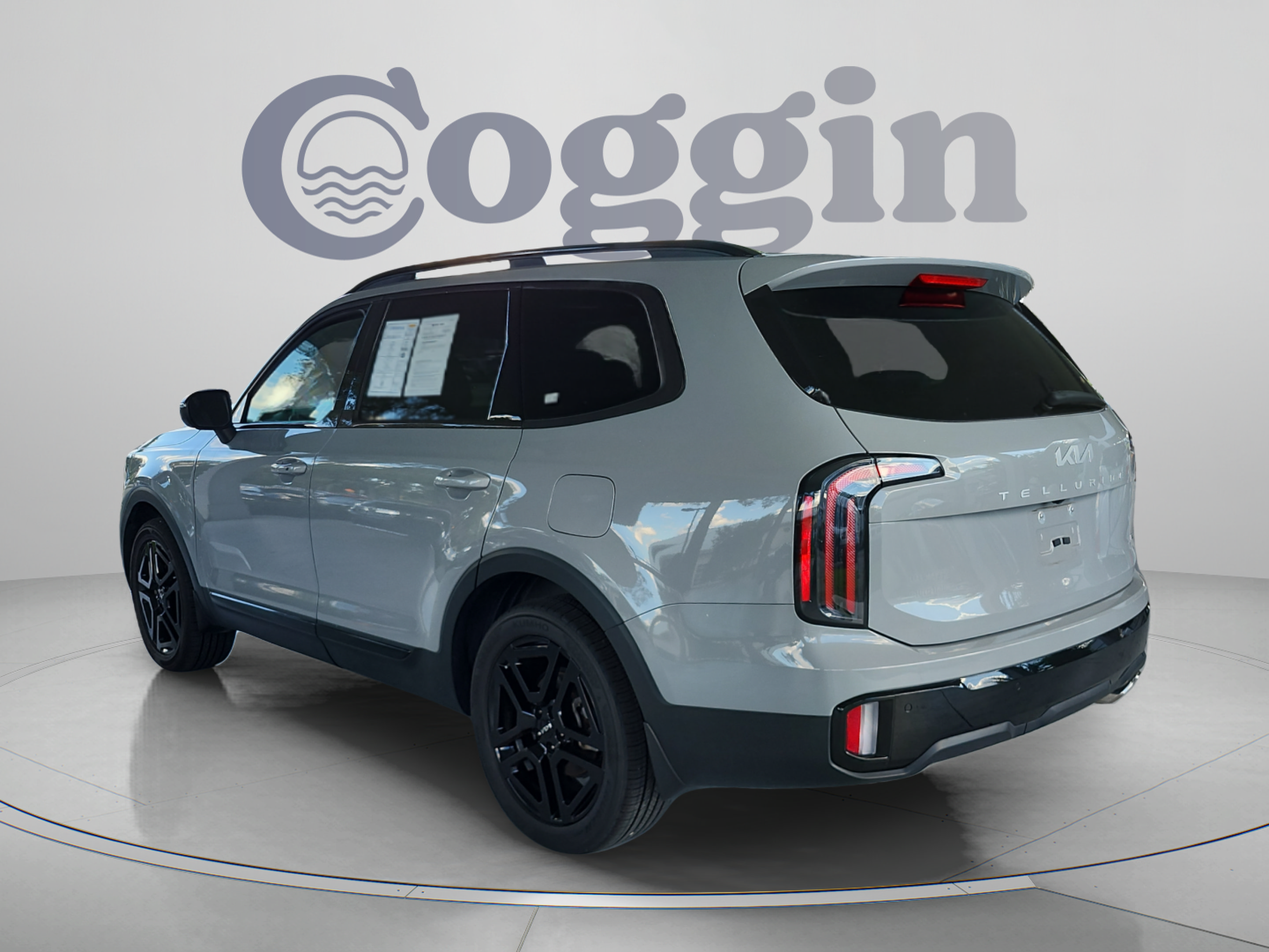 Used 2024 Kia Telluride EX X-Line AWD/4WD image 3