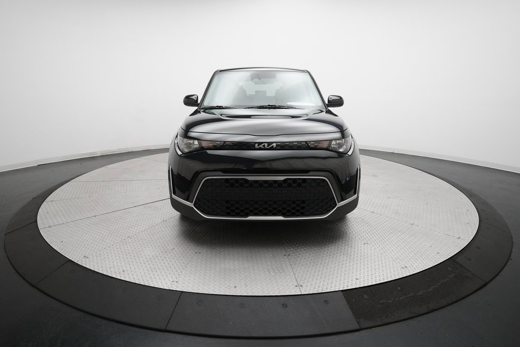 Used 2023 Kia Soul LX w/ LX Technology Package image 11