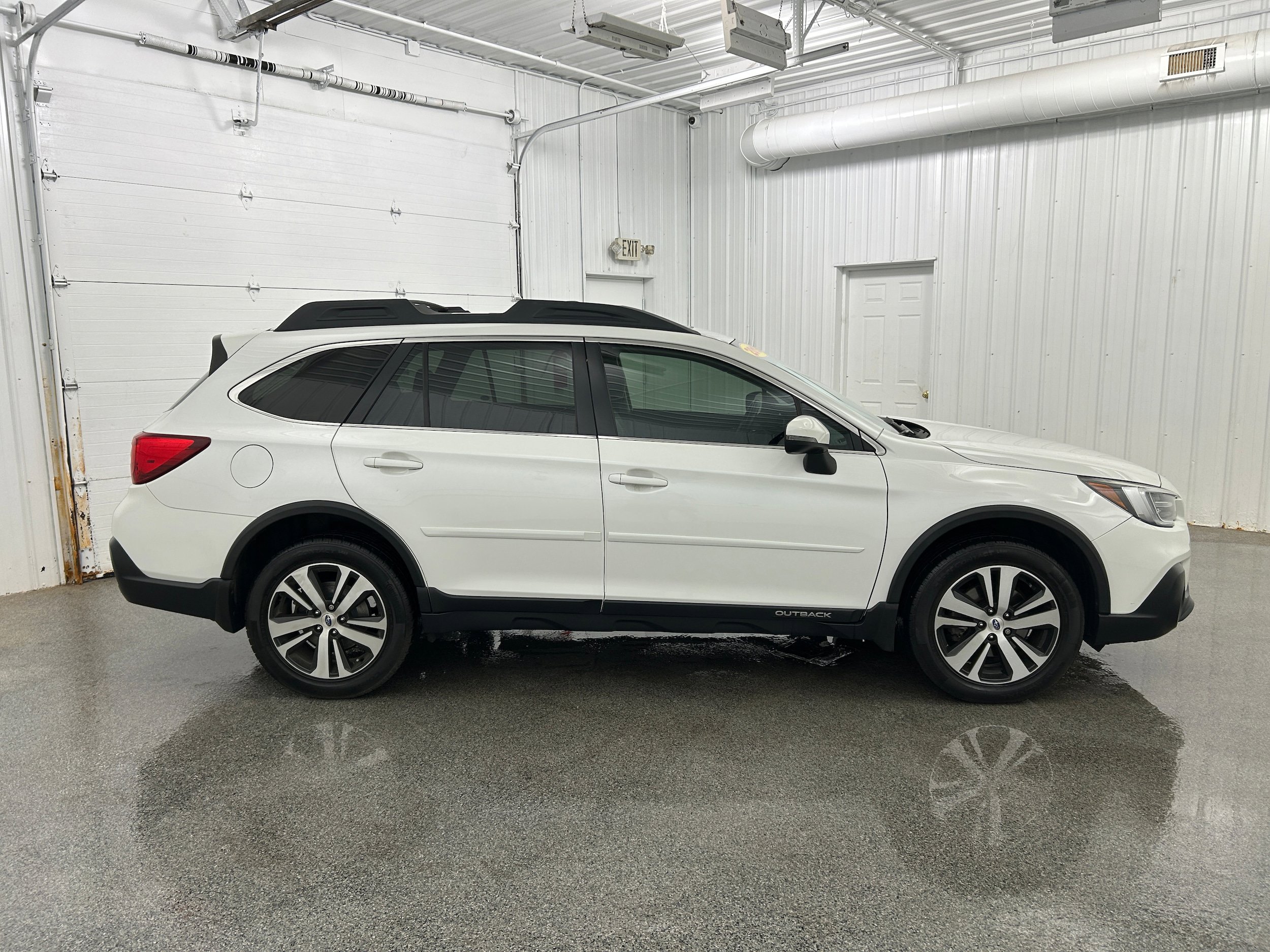 Used 2019 Subaru Outback 3.6R Limited w/ Protection Package #1 AWD/4WD image 37