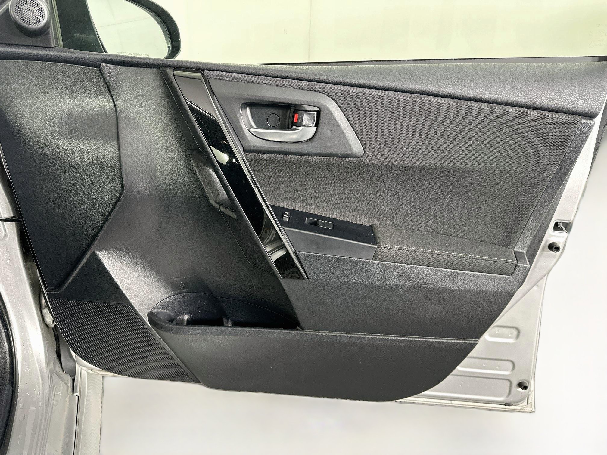 Used 2016 Scion iM FWD image 30