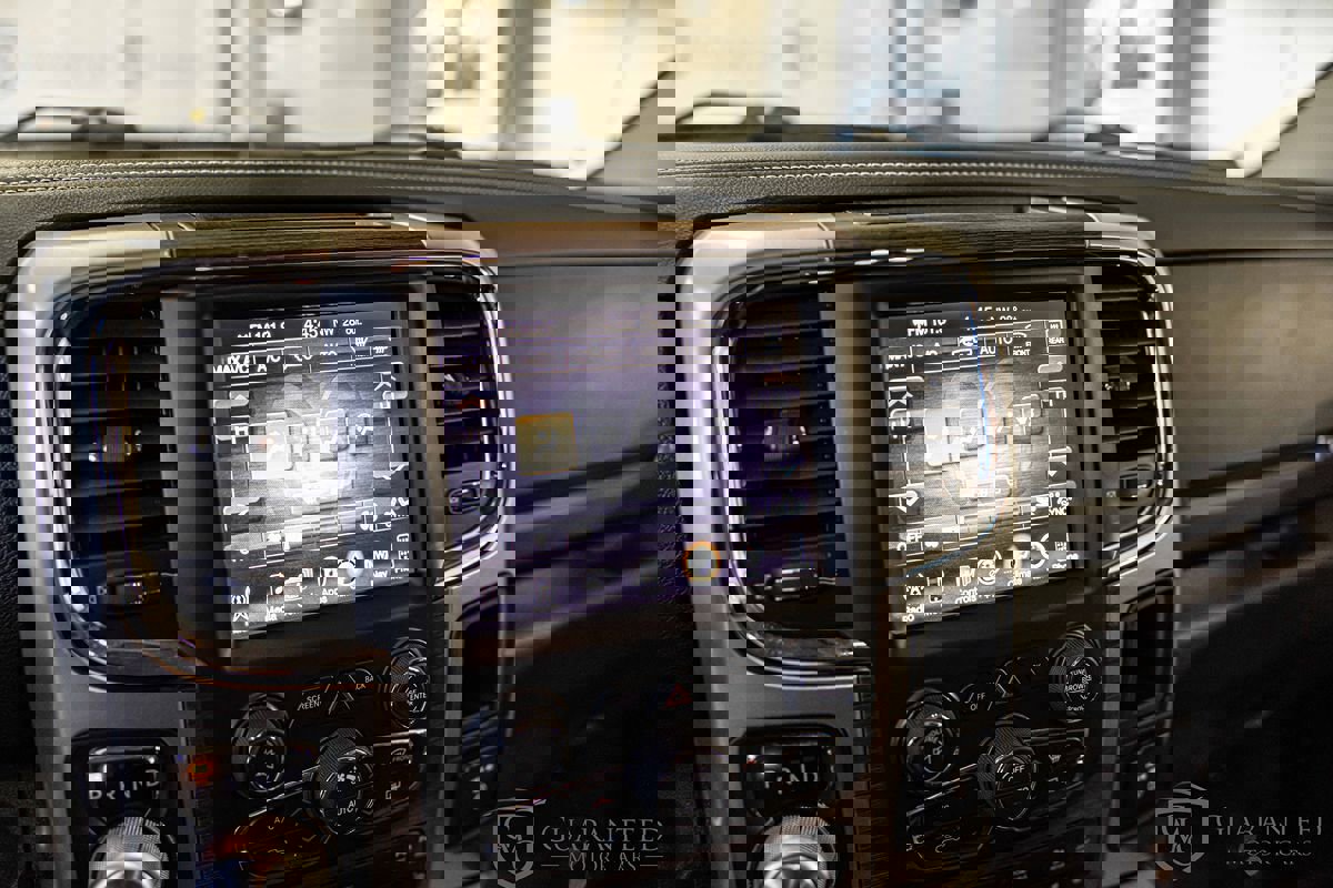 Used 2016 RAM 1500 Laramie w/ Convenience Group image 26