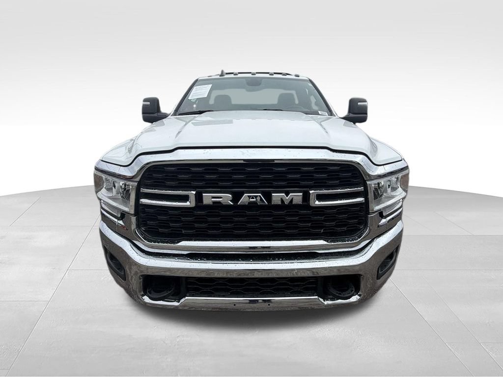 Used 2024 RAM 5500 SLT w/ Quick Order Package 2YG SLT AWD/4WD image 24