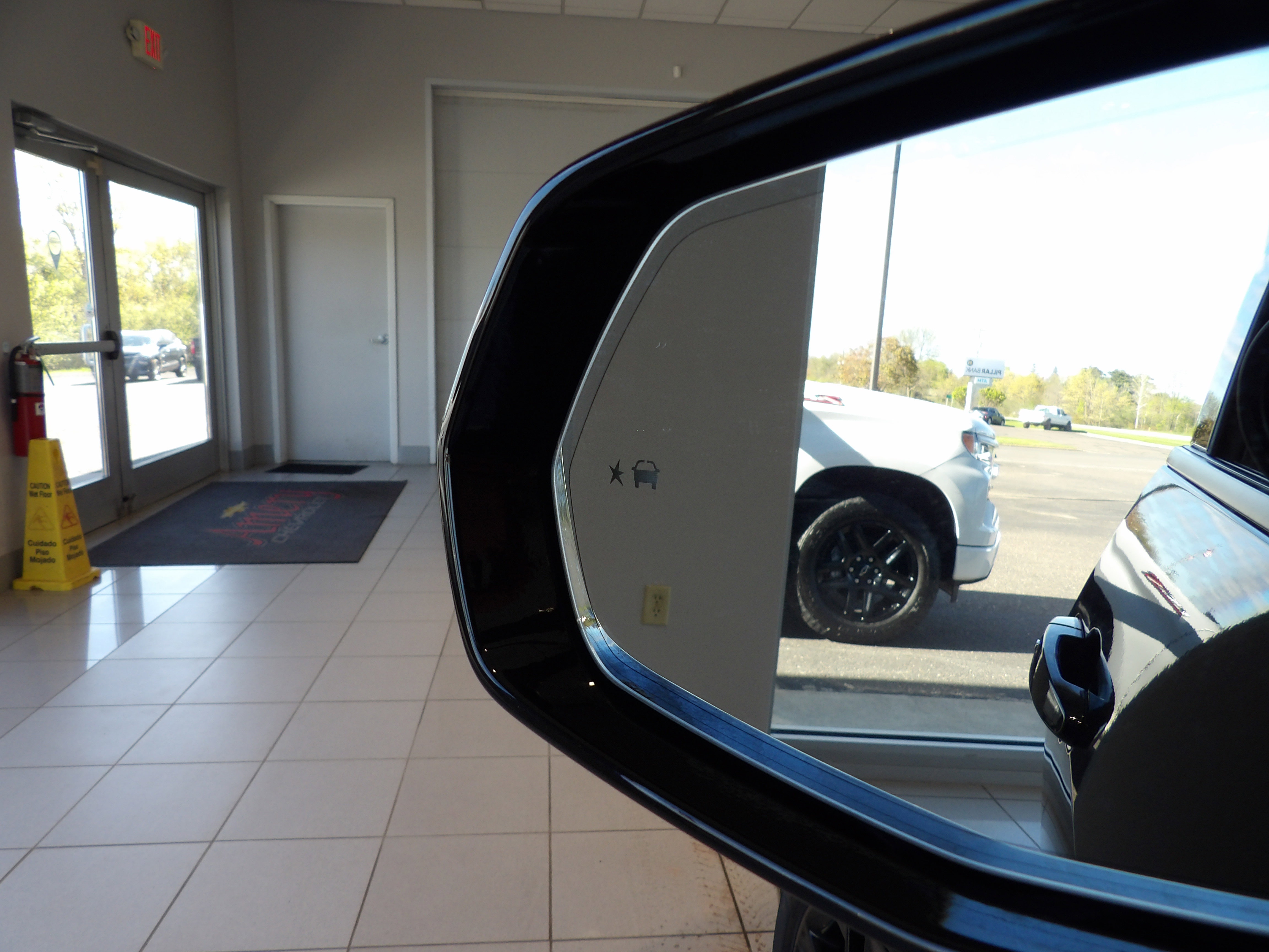 Used 2022 Chevrolet Blazer RS w/ Enhanced Convenience Package AWD/4WD image 7