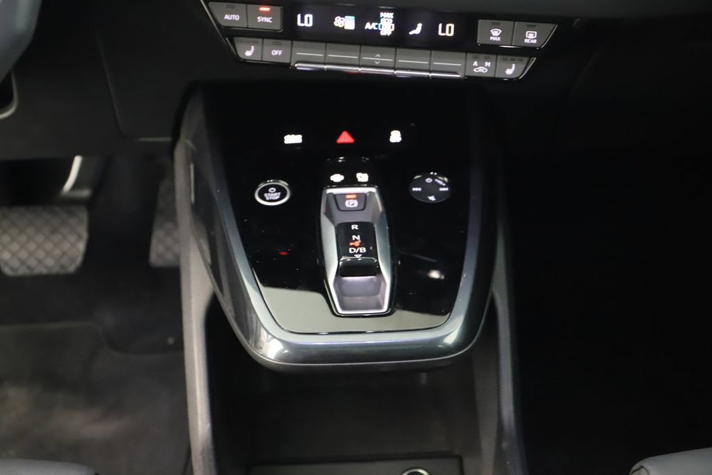 Certified 2023 Audi Q4 e-tron Premium Plus w/ Premium Plus AWD/4WD image 22