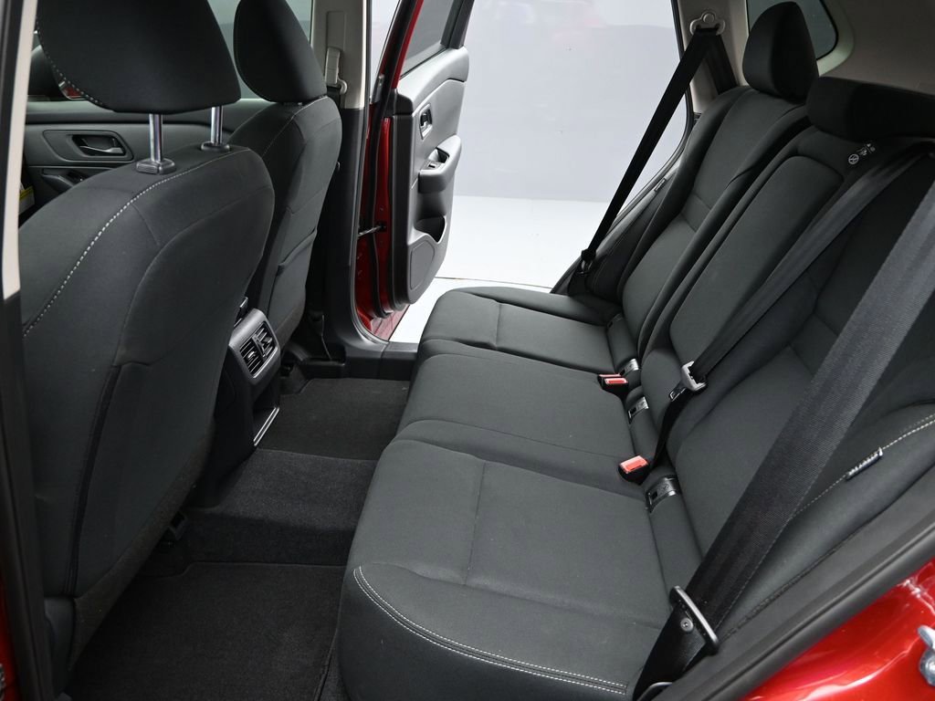 Certified 2026 Nissan Rogue S image 12