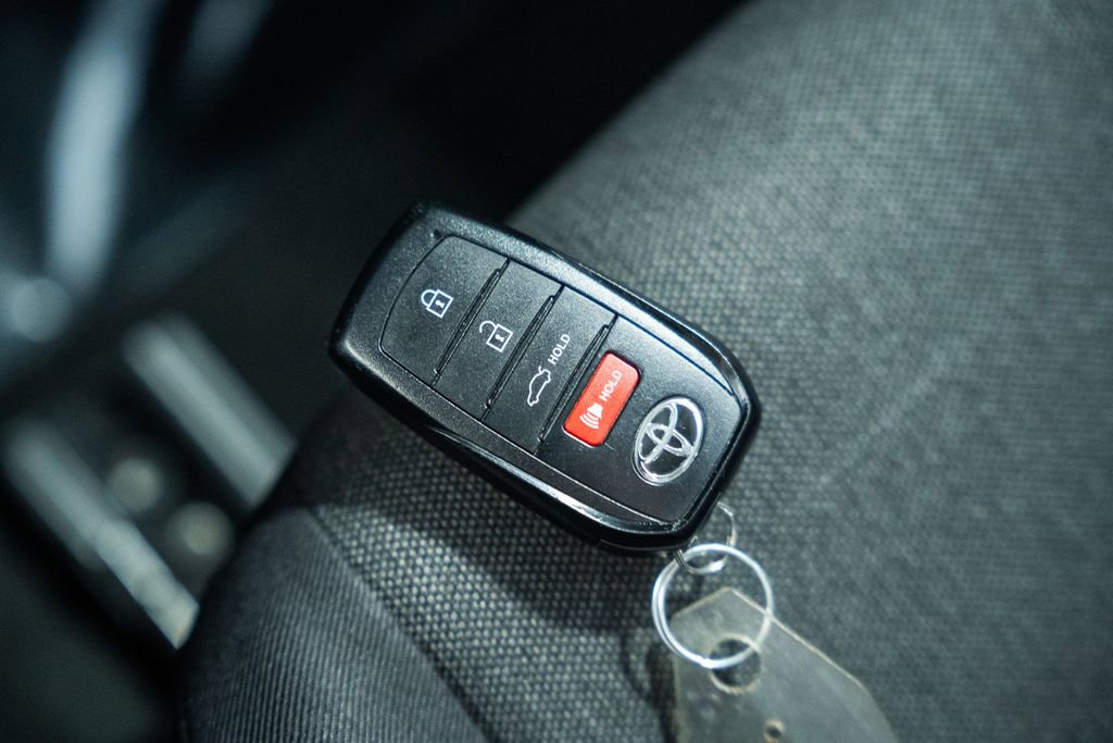 Used 2025 Toyota Camry LE image 41