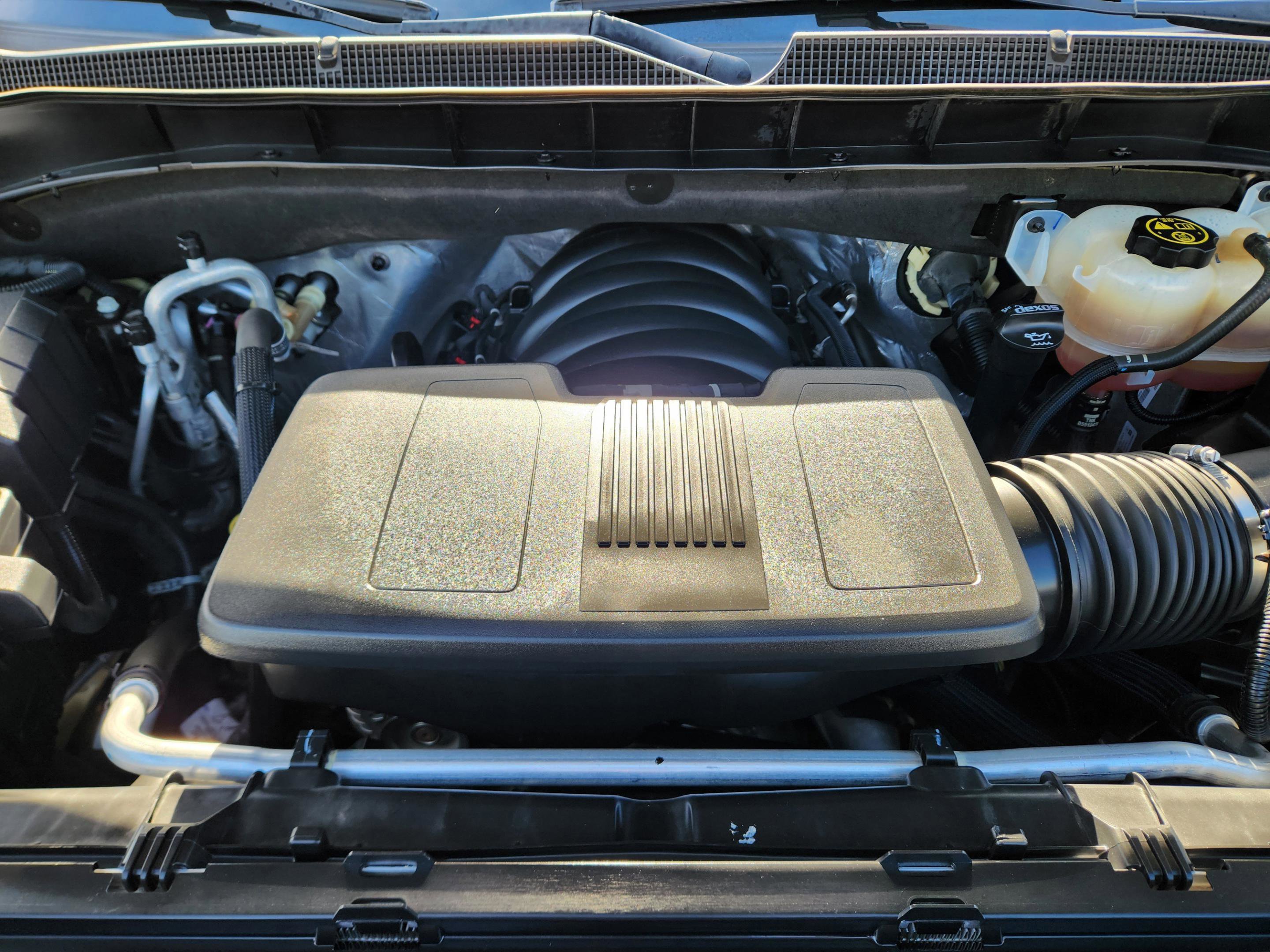 Used 2023 Chevrolet Tahoe Premier AWD/4WD image 36