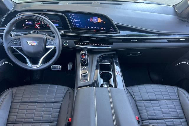 Used 2024 Cadillac Escalade V w/ LPO, ONYX Package image 16