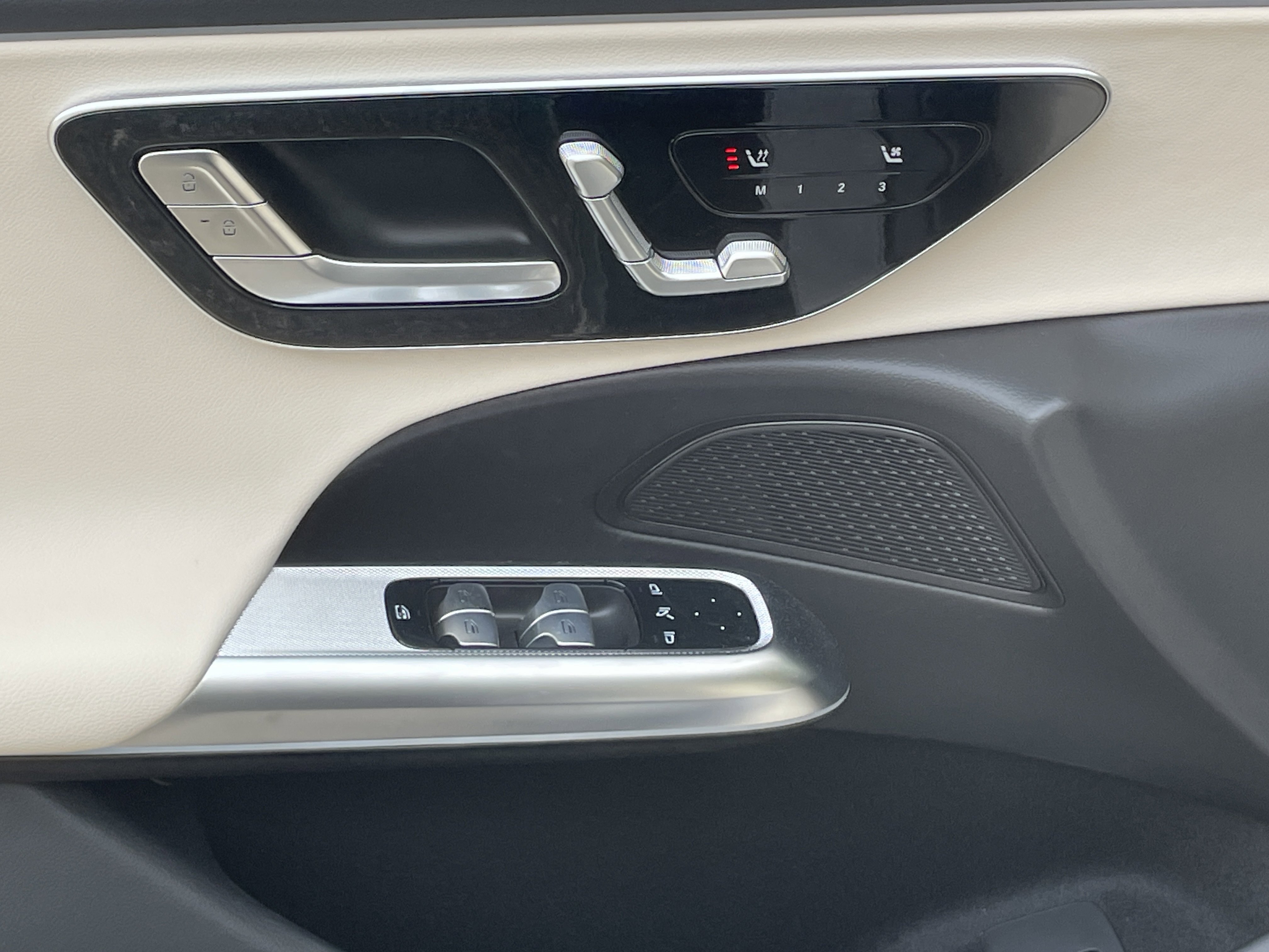 New 2026 Mercedes-Benz E 350 Sedan image 18