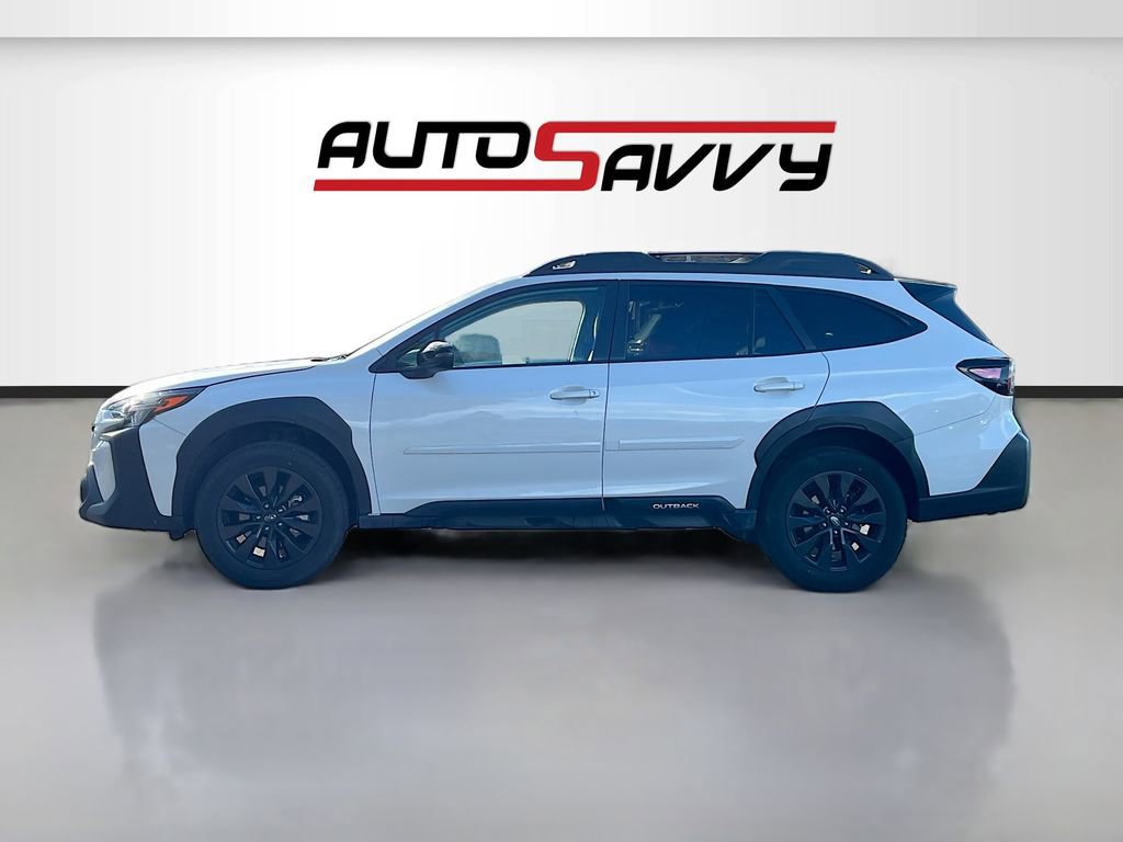 Used 2023 Subaru Outback Onyx Edition image 4