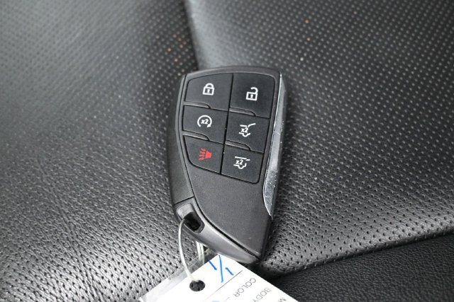 Used 2024 Chevrolet Suburban Premier AWD/4WD image 26