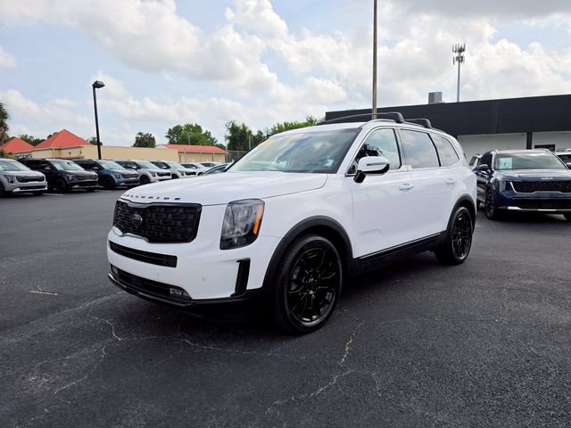 Used 2021 Kia Telluride SX w/ Nightfall Edition Package AWD/4WD image 16