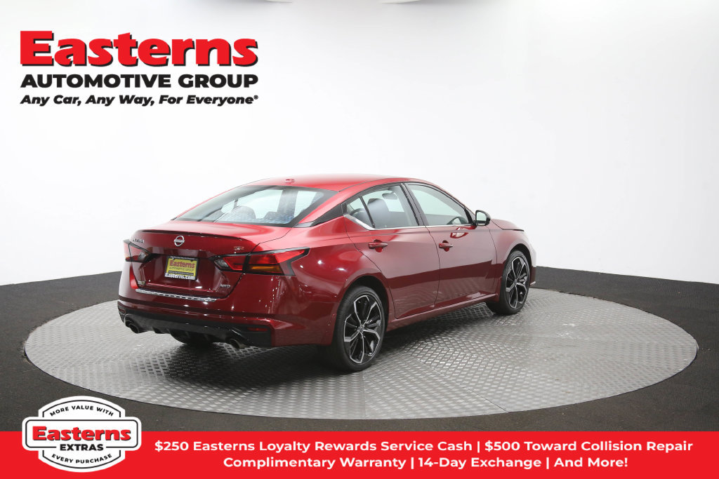Used 2023 Nissan Altima 2.5 SR w/ SR Premium Package AWD/4WD image 42
