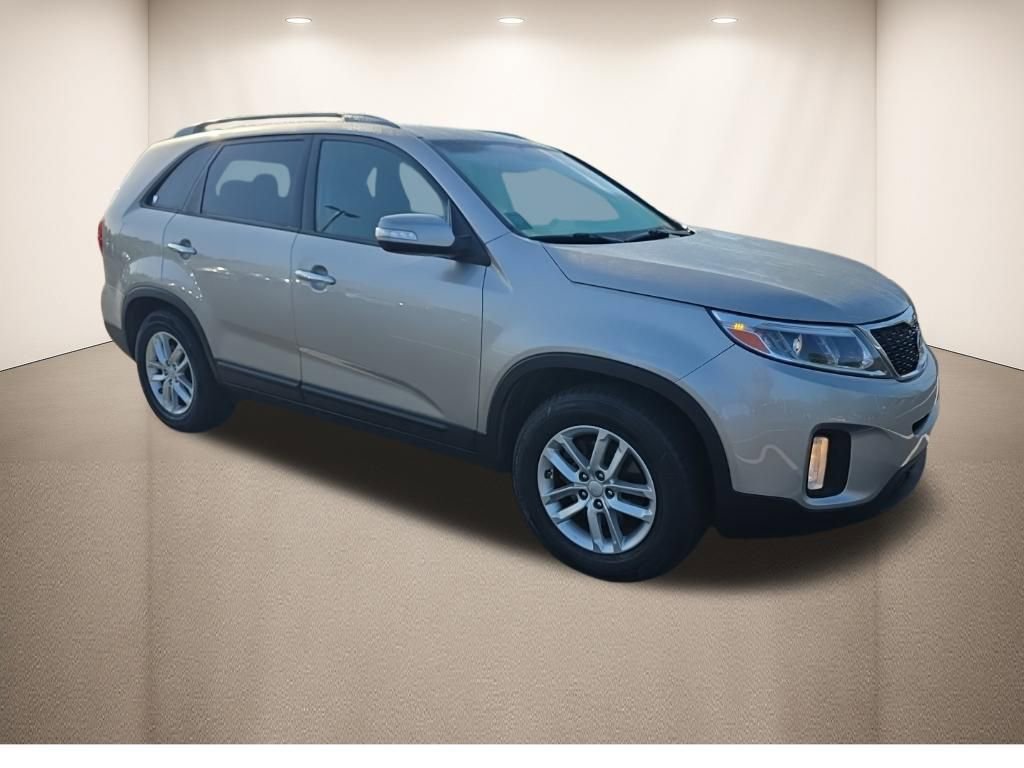 Used 2014 Kia Sorento LX w/ LX V6 Convenience Package image 2