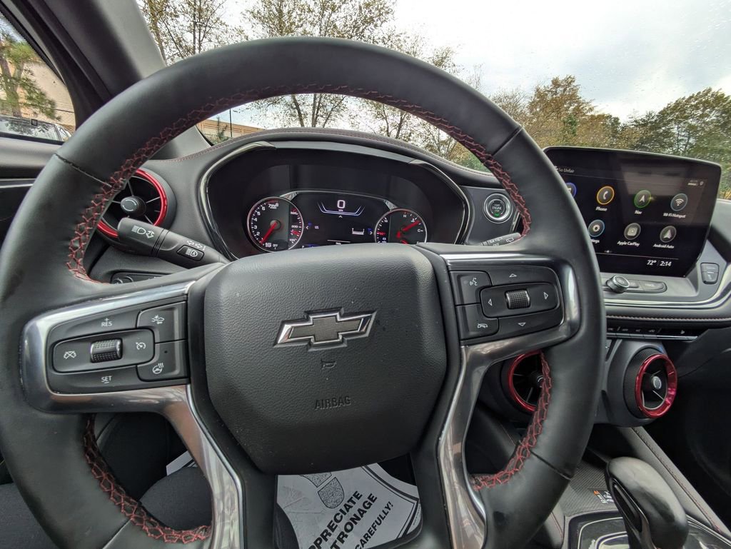 Used 2025 Chevrolet Blazer RS image 16