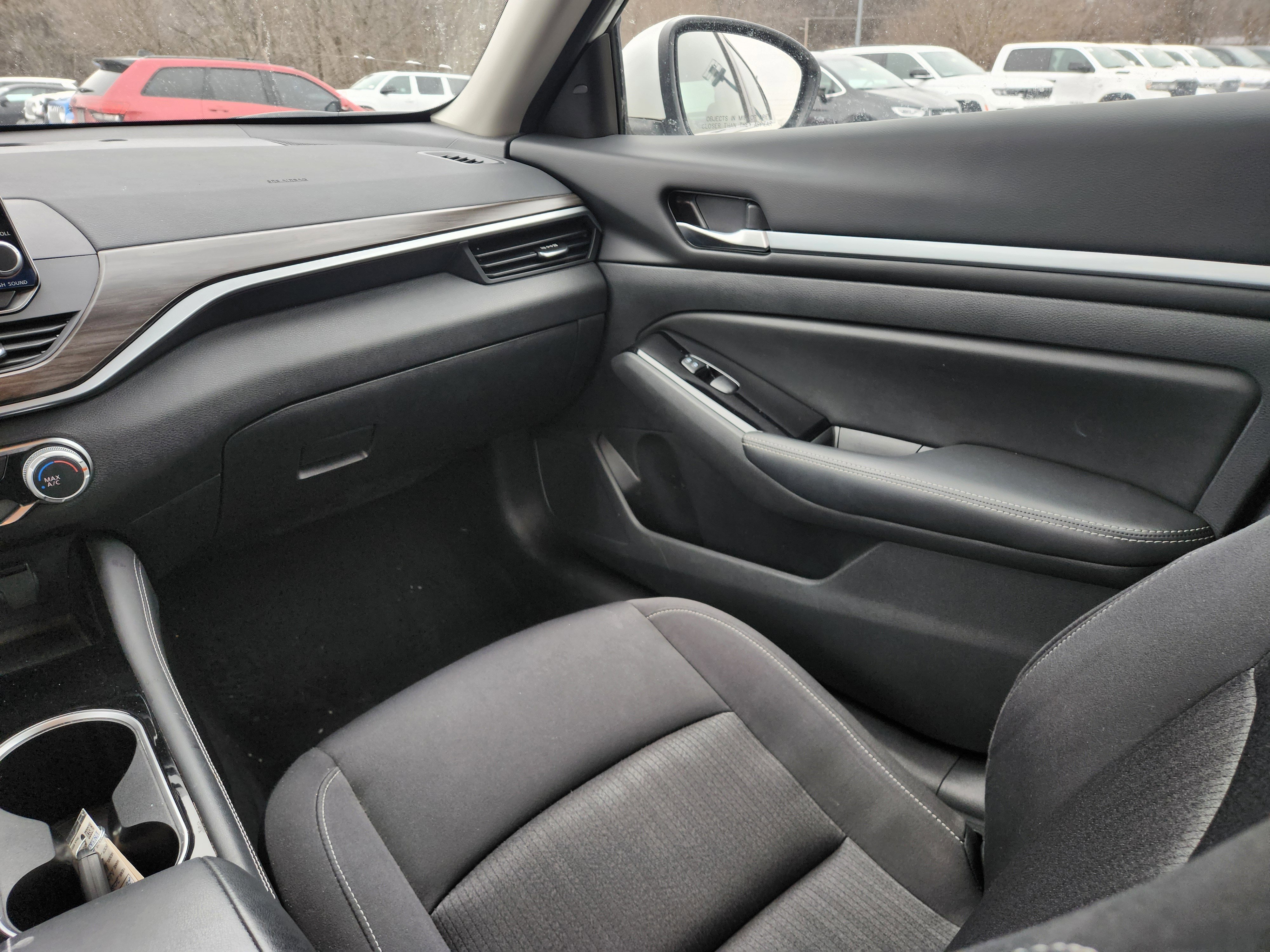 Used 2023 Nissan Altima 2.5 SV image 26