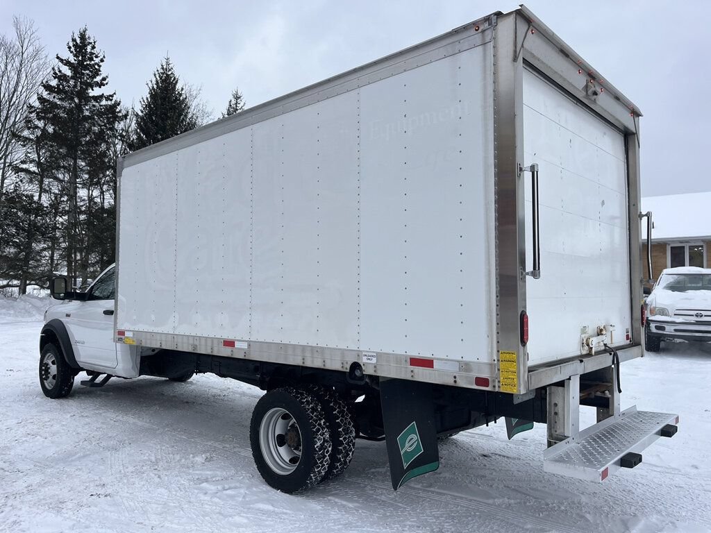 Used 2022 RAM 4500 Tradesman RWD image 16