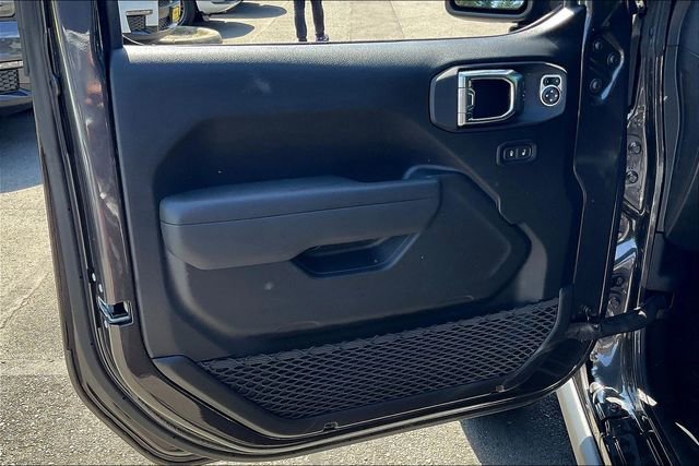 New 2025 Jeep Wrangler Unlimited Rubicon image 21