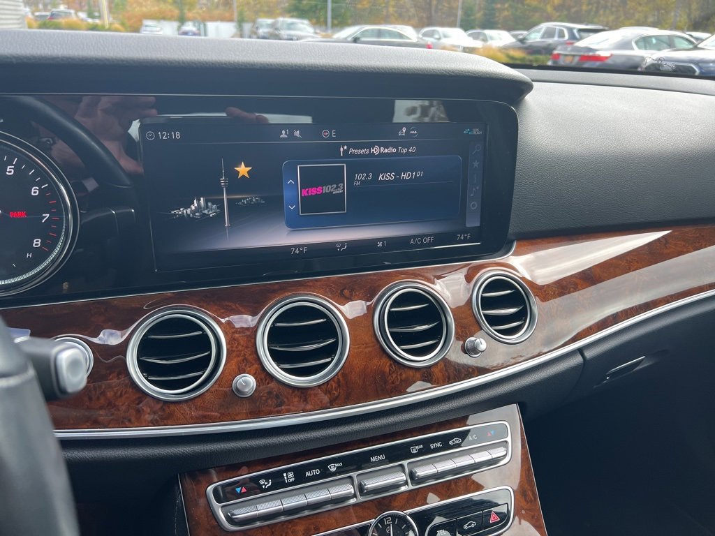 Used 2019 Mercedes-Benz E 300 4MATIC image 58