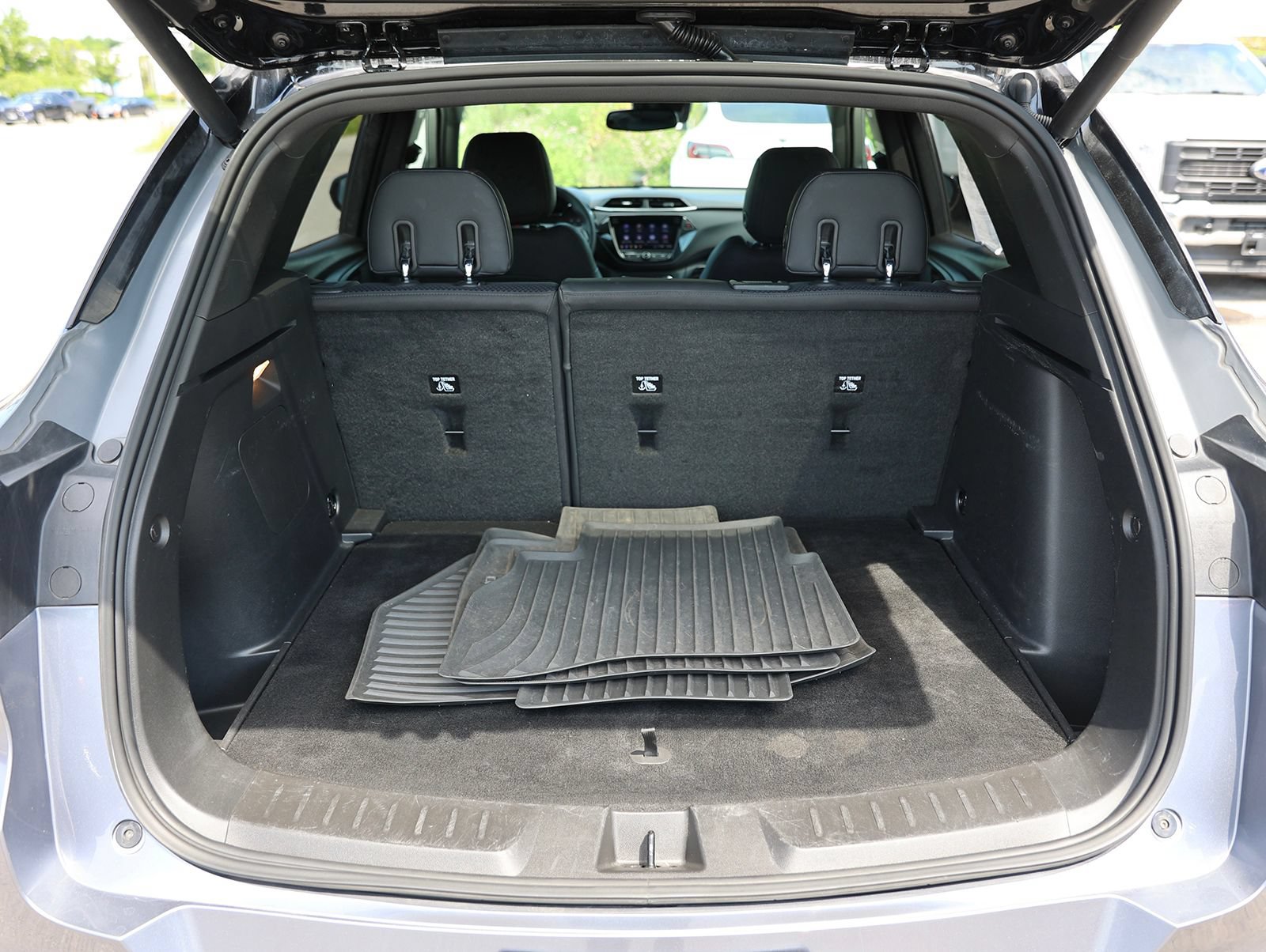 Used 2022 Chevrolet TrailBlazer RS w/ Sun and Liftgate Package AWD/4WD image 13