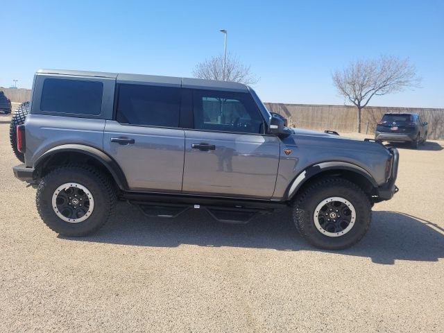 Used 2023 Ford Bronco Badlands w/ Sasquatch Package image 5