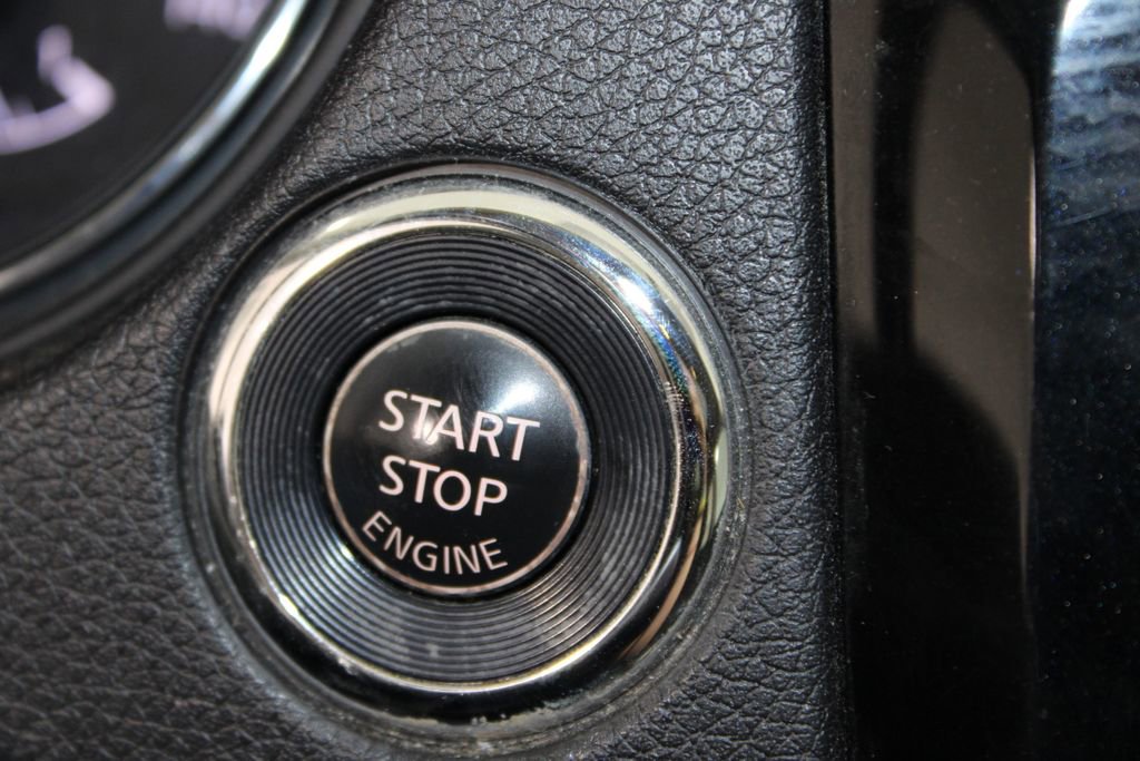 Used 2017 Nissan Rogue SV image 26