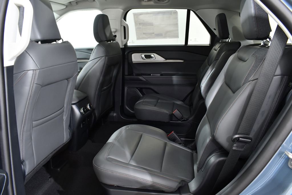 New 2026 Ford Explorer Active w/ Active Comfort Package image 16
