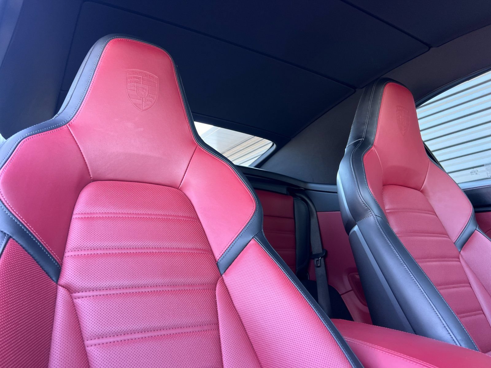 Certified 2025 Porsche 911 Carrera 4 GTS AWD/4WD image 29