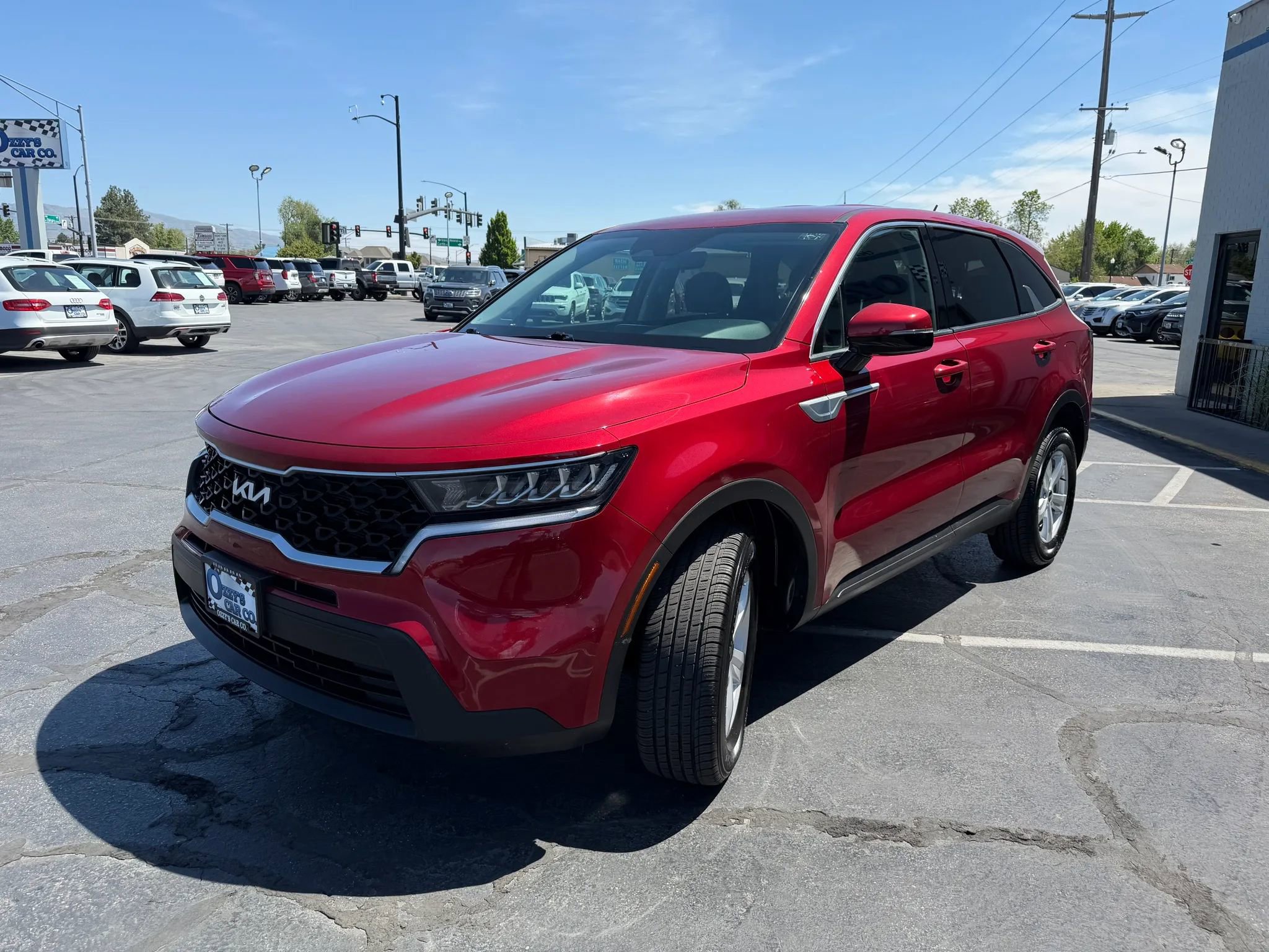 Used 2022 Kia Sorento LX AWD/4WD image 3