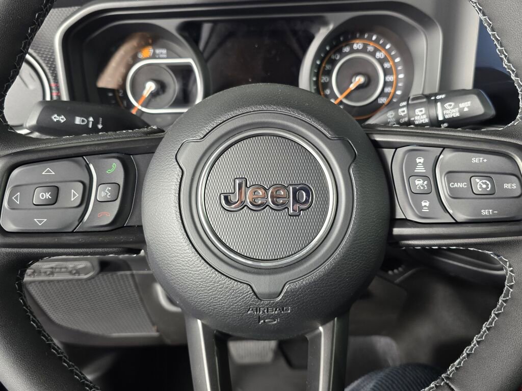 New 2026 Jeep Wrangler Unlimited Rubicon w/ Steel Bumper Group image 21