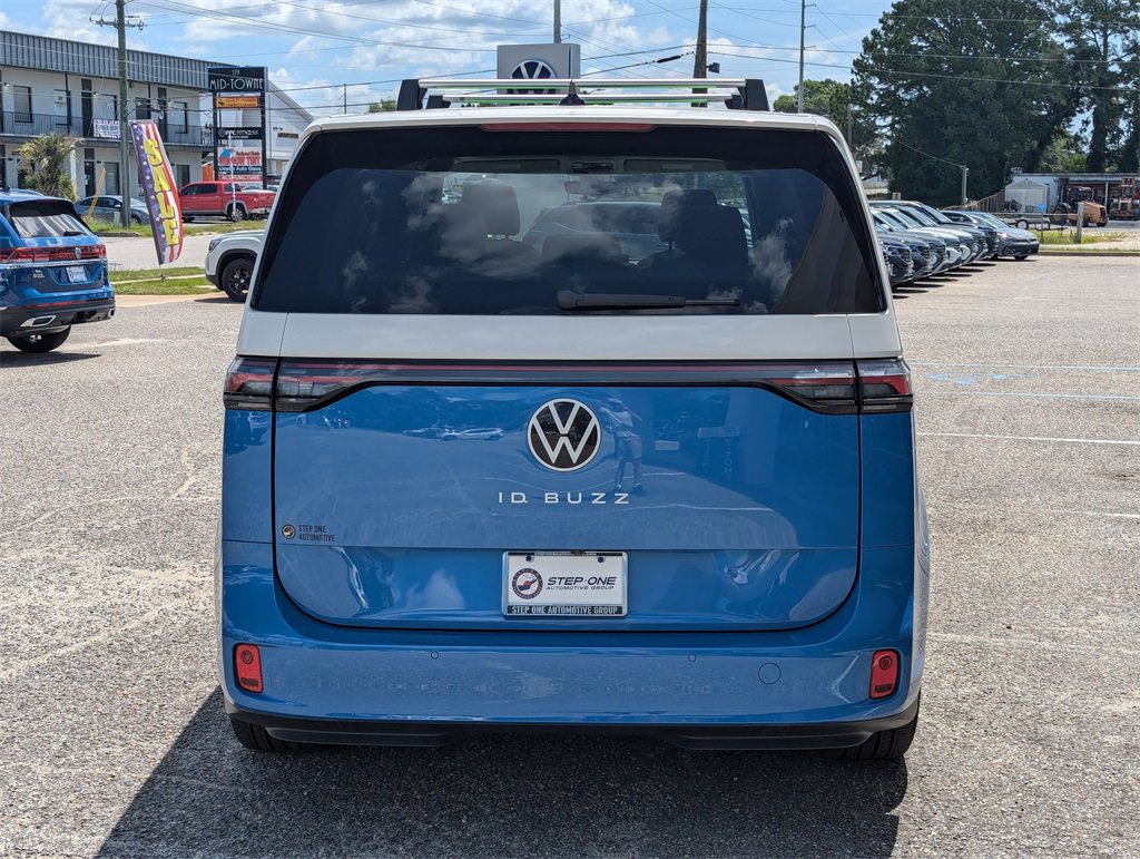 New 2025 Volkswagen ID. Buzz 1st Edition image 6