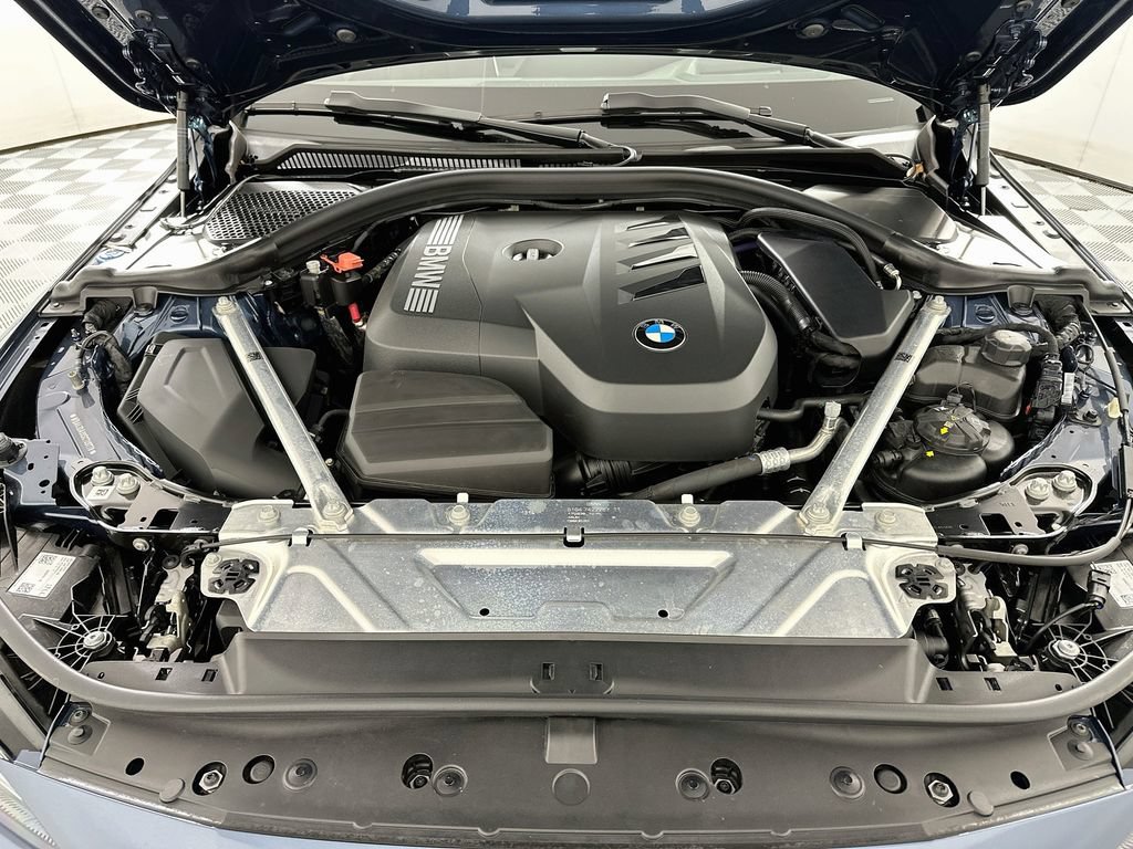 Used 2025 BMW 430i xDrive Coupe w/ M Sport Package AWD/4WD image 32