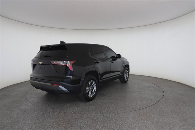 Used 2025 Chevrolet Equinox LT w/ Safety and Technology Package image 18