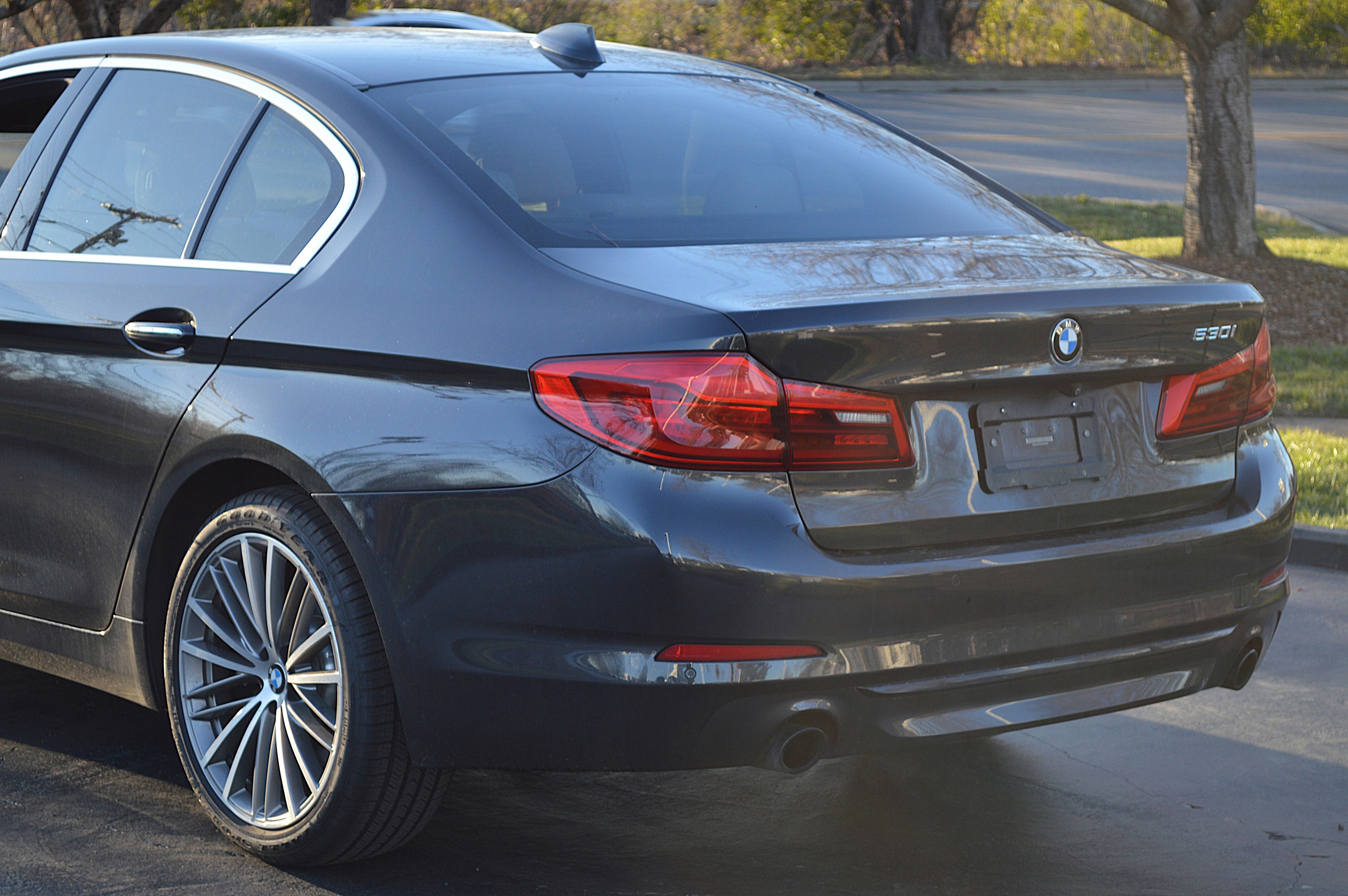Used 2017 BMW 530i image 3