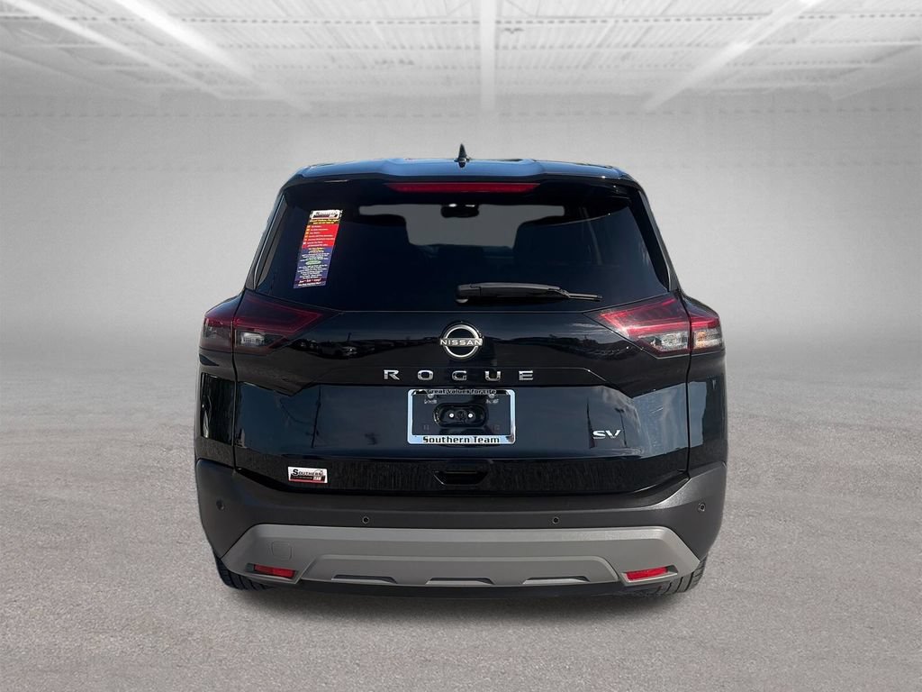 Used 2023 Nissan Rogue SV FWD image 5