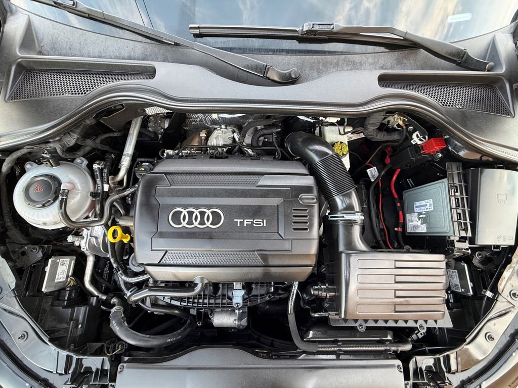 Used 2018 Audi TT 2.0T w/ Technology Package AWD/4WD image 9